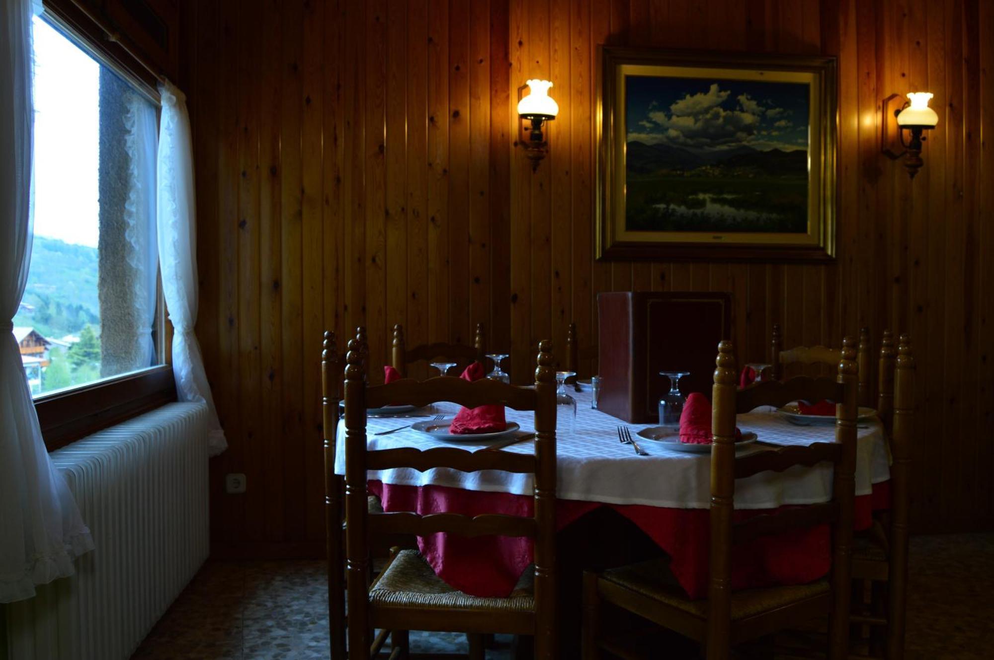 Hostal L'Escon Llanars Kültér fotó